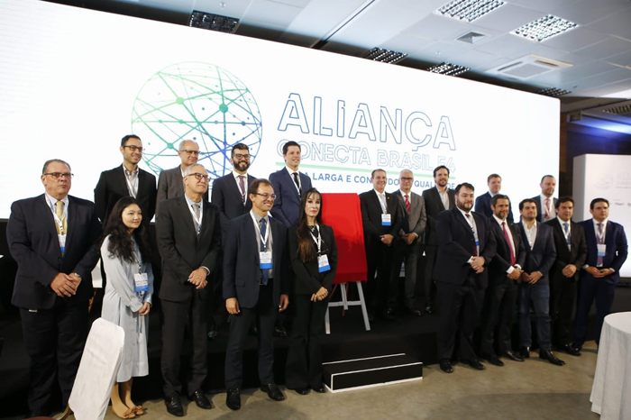 FENINFRA marca presença em evento oficial da aliança conecta Brasil